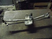 Wischergest�nge mit Wischermotor<br>AUDI A6 AVANT (4A, C4) 1.8