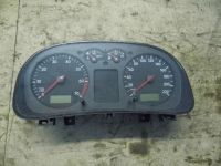 Kombiinstrument <br>VW GOLF IV (1J1) 1.4 16V