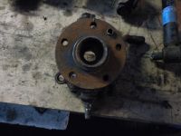 Radlagergehuse links vorn <br>VW TRANSPORTER IV BUS (70XB, 70XC, 7DB, 7DW