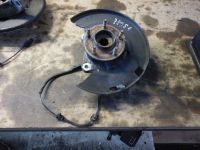 Radlagergeh�use links vorn <br>OPEL ZAFIRA C (P12) 2.0 CDTI