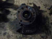 Radlagergehuse links vorn <br>VW TRANSPORTER IV KASTEN (70XA) 1.9 D