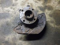 Radlagergehuse links vorn <br>VW GOLF III