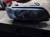 Scheinwerfer rechts Xenon<br>BMW E53