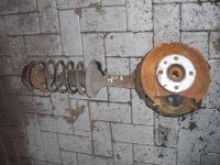 Federbein links vorn <br>VW GOLF II (19E, 1G1) 1.6